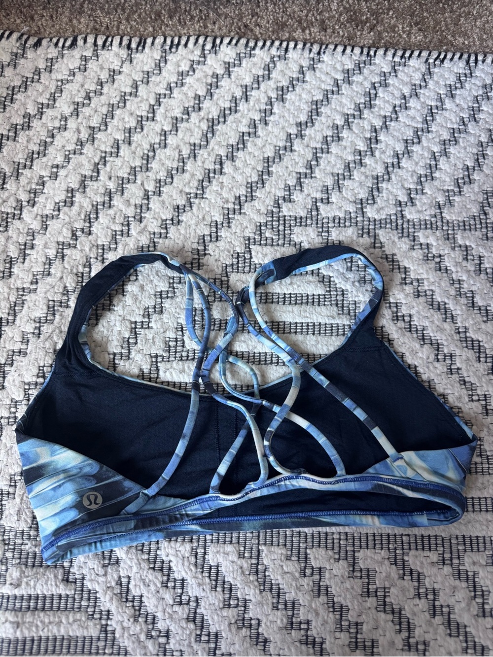 lululemon Blue Wave Strappy Sports Bra - Picture 2 of 2